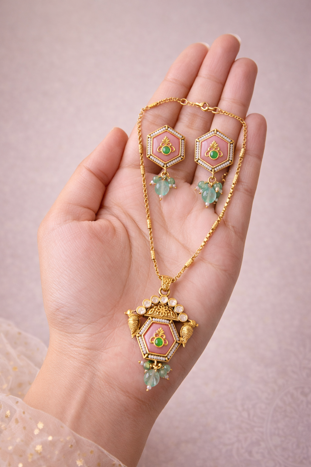 file_00000000ada871fdbd262888d9ff867a Antique pearl pendant set with matte gold plating - Image 4